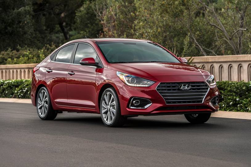 2018_hyundai_accent_sedan_limited_fq_oem_1_815