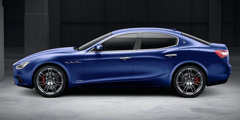 2019-Maserati-Ghibli-02