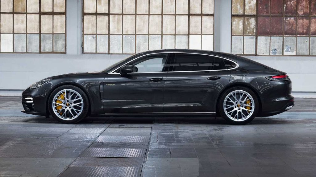 2021-porsche-panamera-turbo-s-e-hybrid-profile