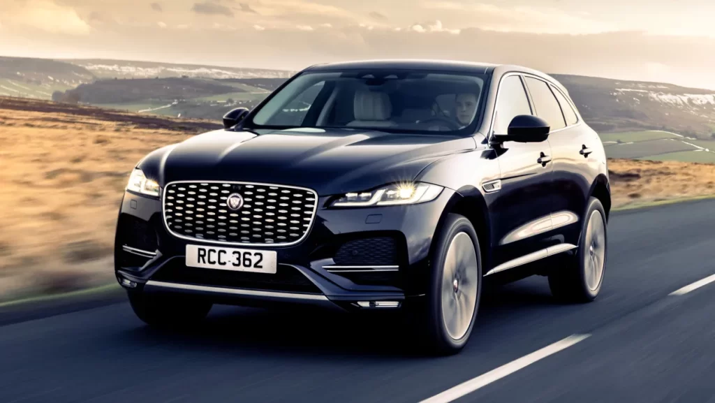 Jaguar F-Pace PHEV 2021-4